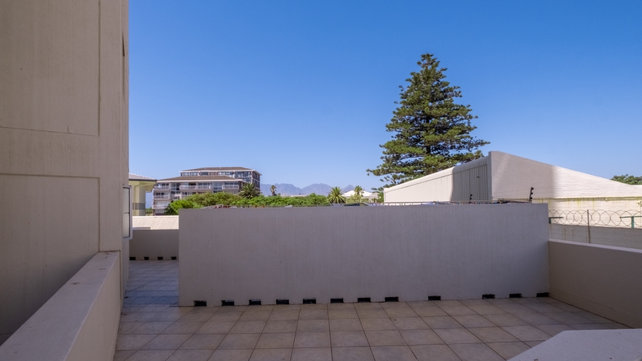 3 Bedroom Property for Sale in Strand North Western Cape